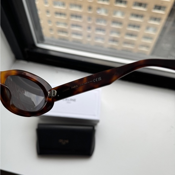 Celine triumph sunglassess - Picture 8 of 8